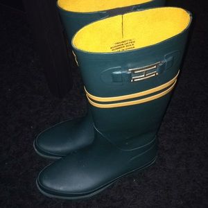 Rain boots